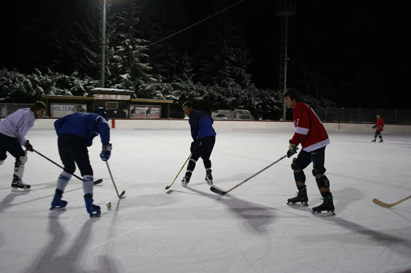 gal/Eishockeyspiel in Toblach/2008-02-02 SVR Eishockey 053.jpg